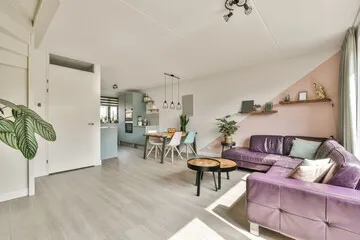 Light-tone laminate finishing a family room